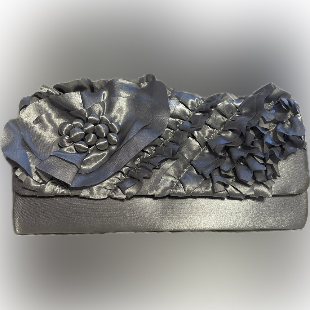Jessica McClintock Elegant Silver Clutch Bag